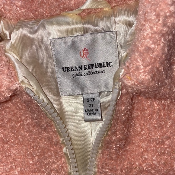 Faux Shearling Jacket - Picture 2 of 4